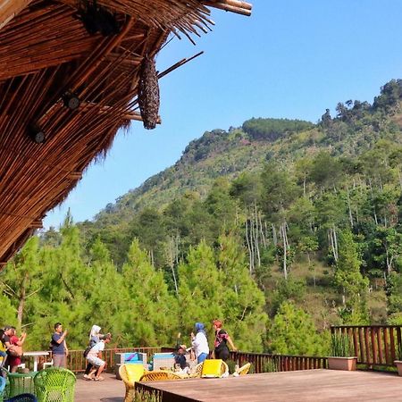 The Lodge Maribaya Cikareumbi Esterno foto