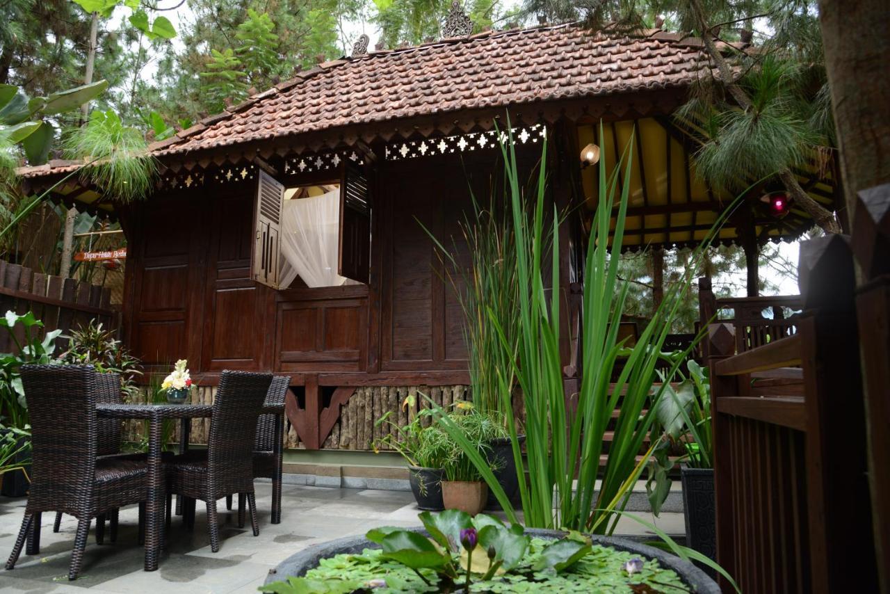 The Lodge Maribaya Cikareumbi Esterno foto