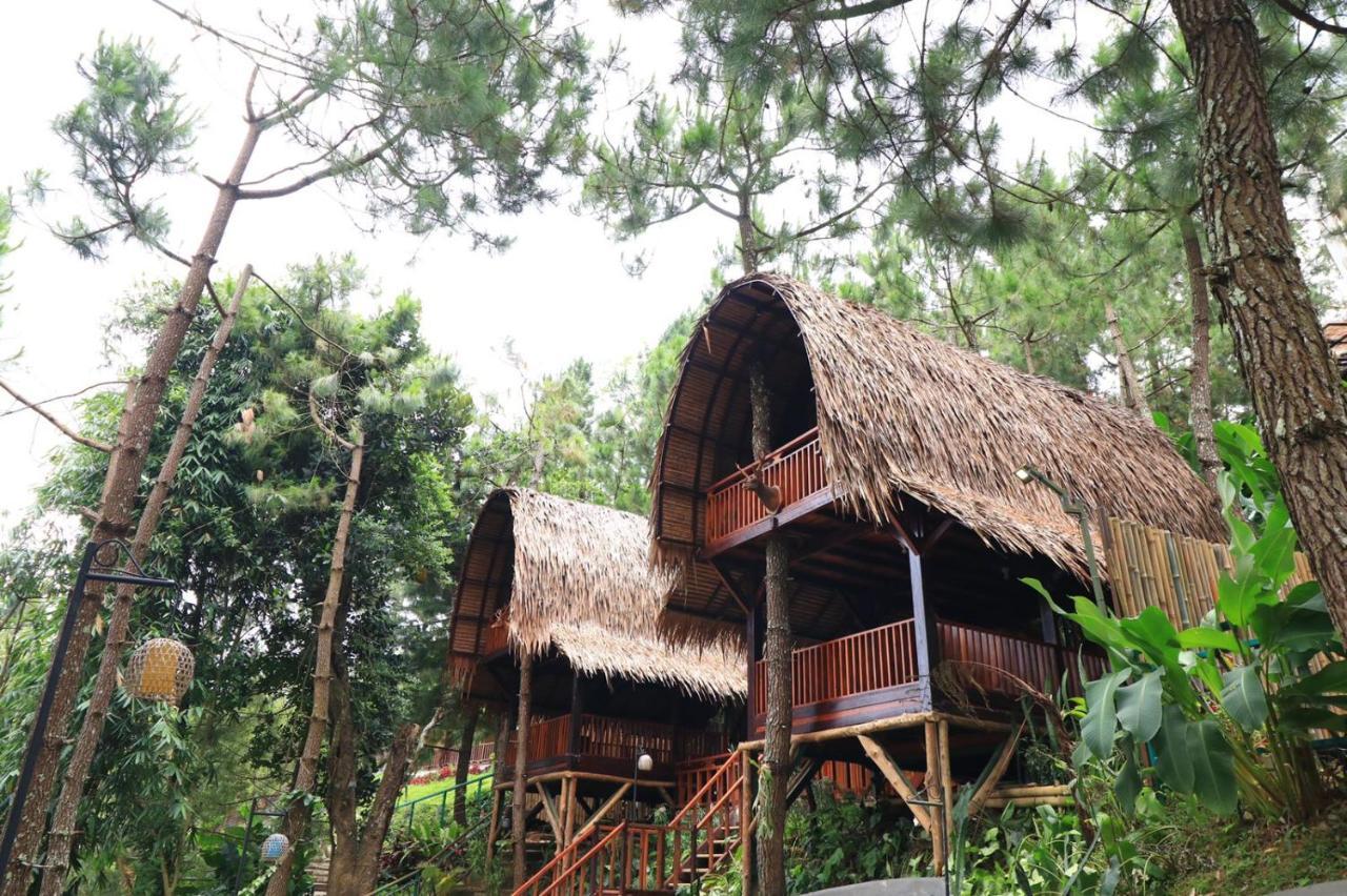 The Lodge Maribaya Cikareumbi Esterno foto
