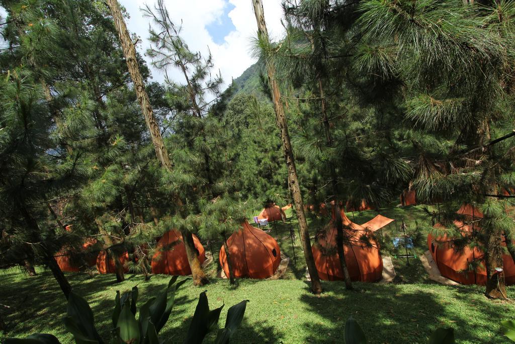 The Lodge Maribaya Cikareumbi Esterno foto